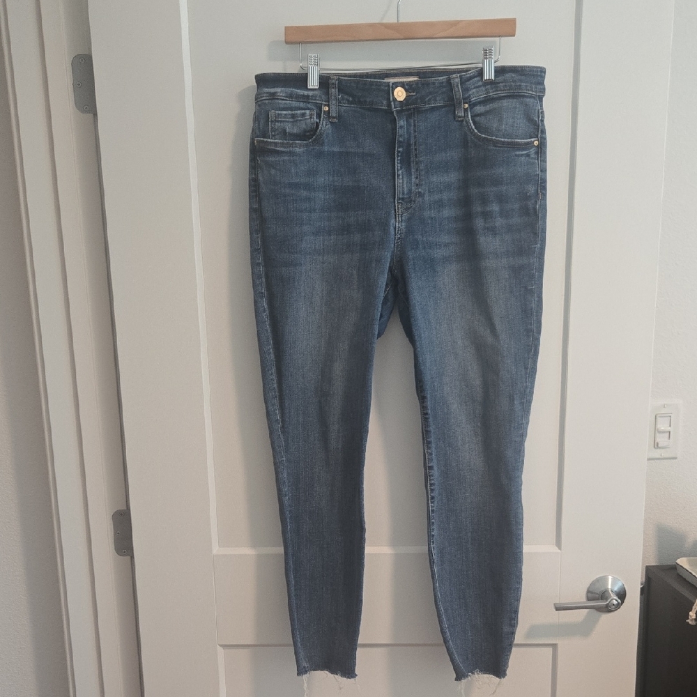 Kut from the Kloth Distressed Mid-Wash High Rise Raw Hem Ankle Skinny Jeans